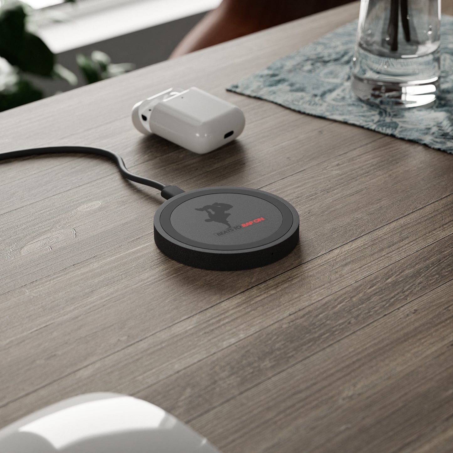 ⚡ Quake Wireless Charging Pad – Charge Like a Boss